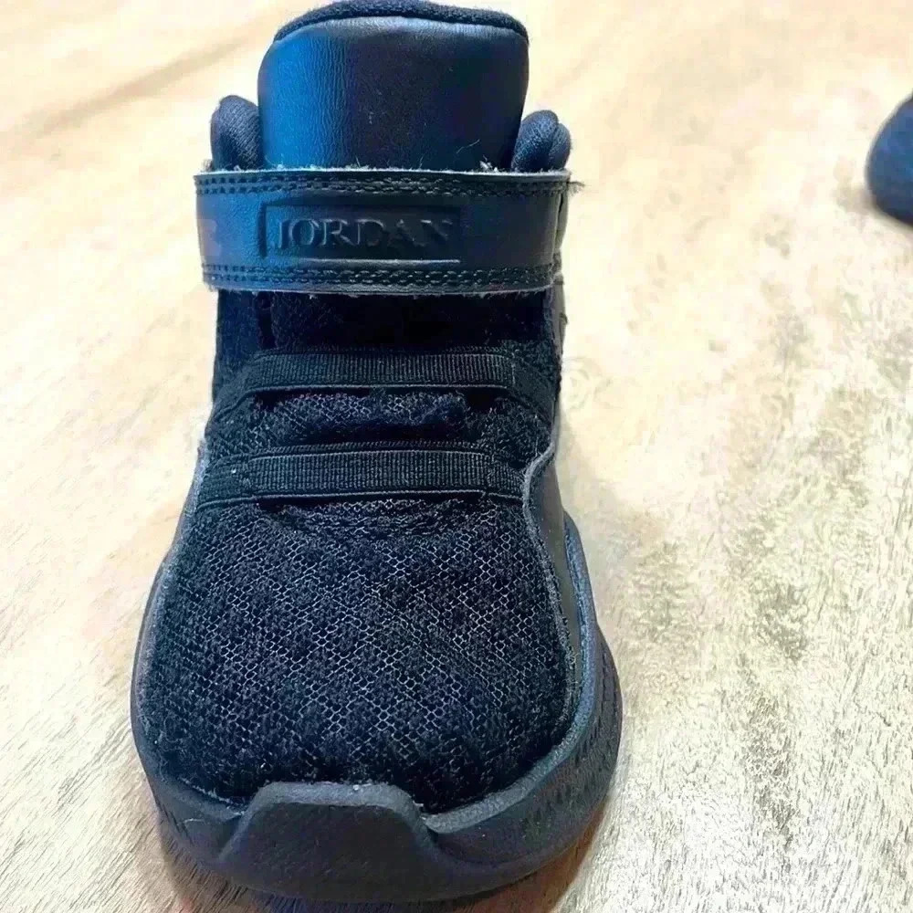 Air Jordan sneakers, size 6c, gently used.